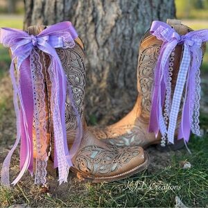 Purple, white ribbon lace & pearls wedding concert removable western boot bows!